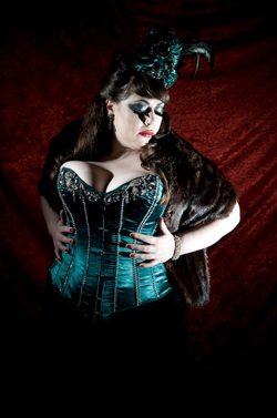 Violet Wilde corsets : Alternative clothing